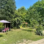 Sunny & * Heviz
