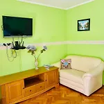 Sunny & Apartment Heviz