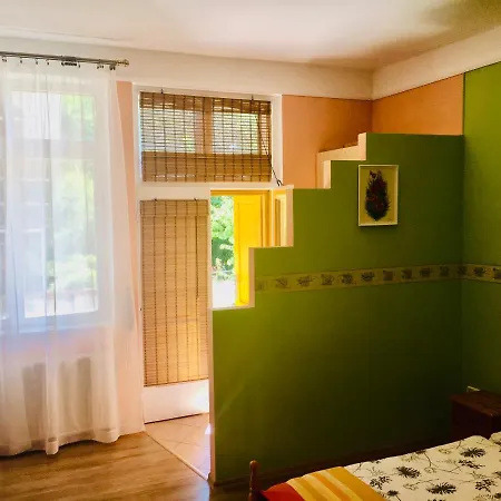 Апартаменты Sunny & *