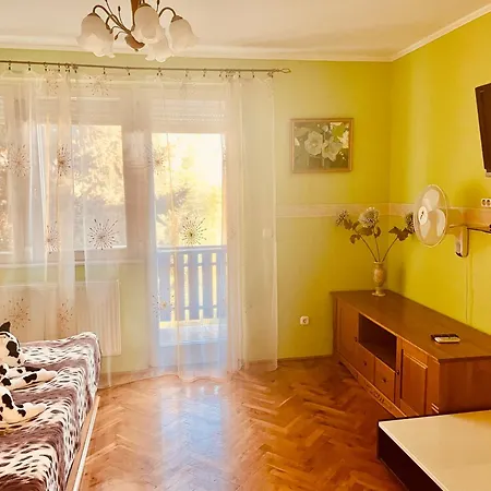 Sunny & Апартаменты Хевиз